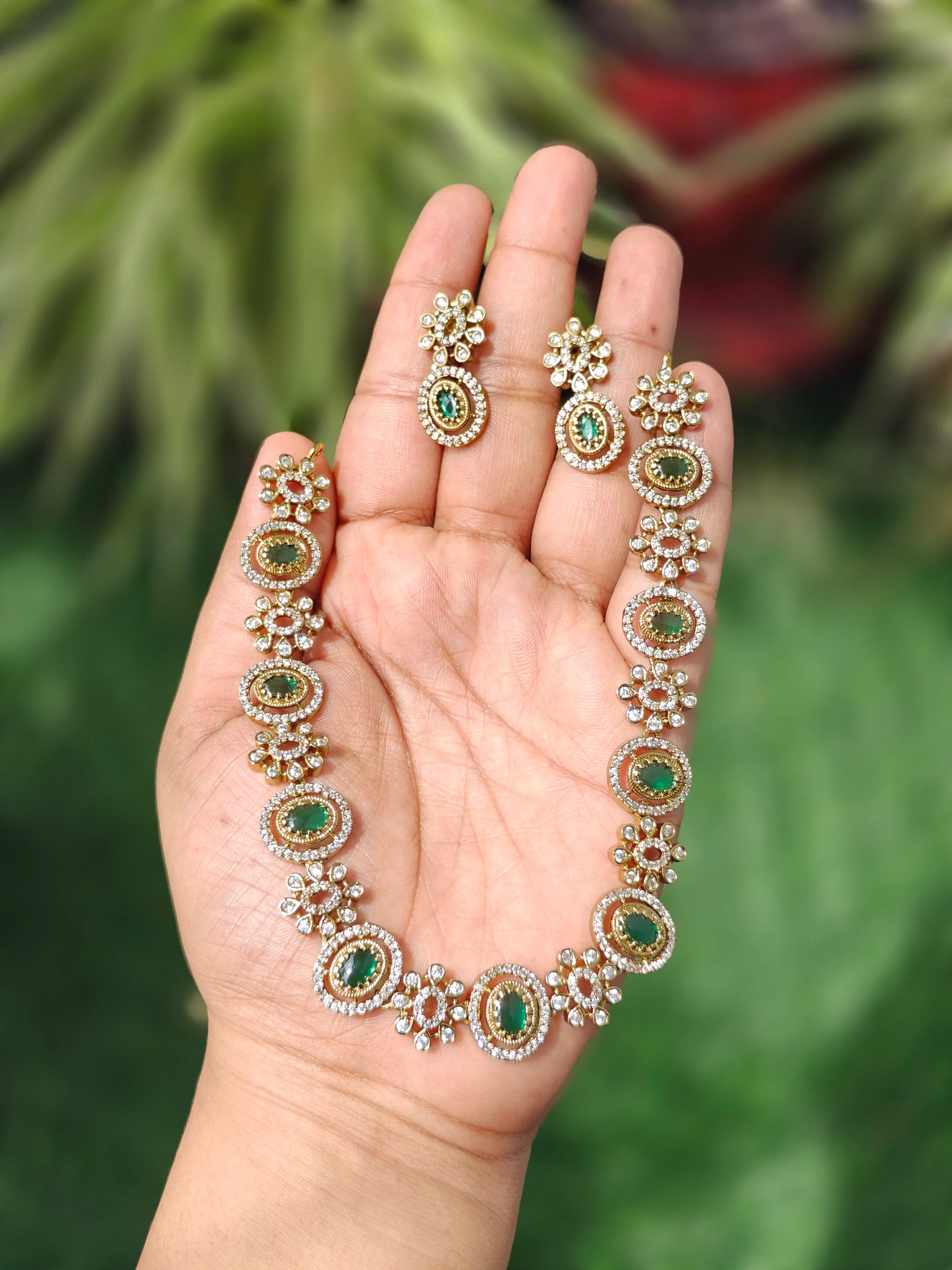 Varnika Stone Necklace