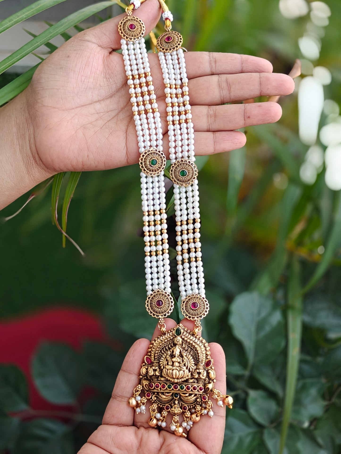 Multi-layered Pearl Haram