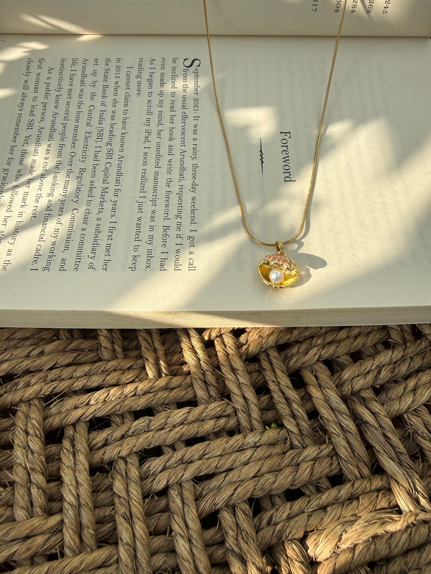 Summer Pearl Necklace