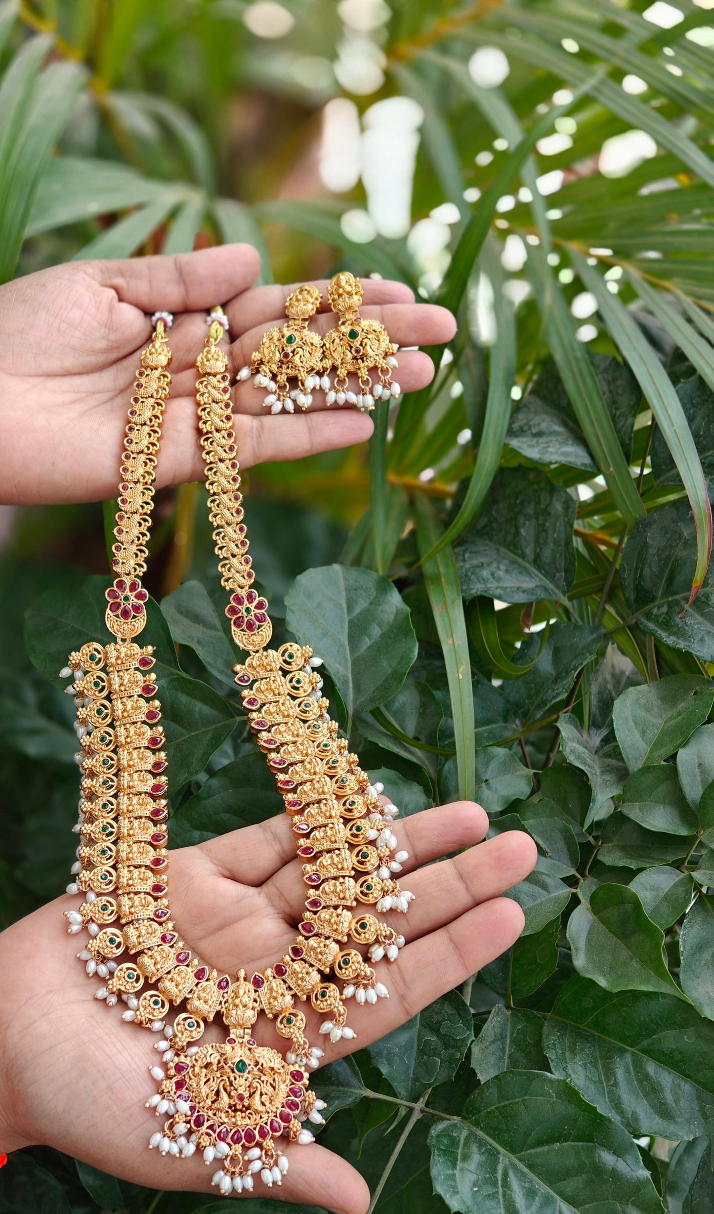 Temple Lakshmi Pearl Haram