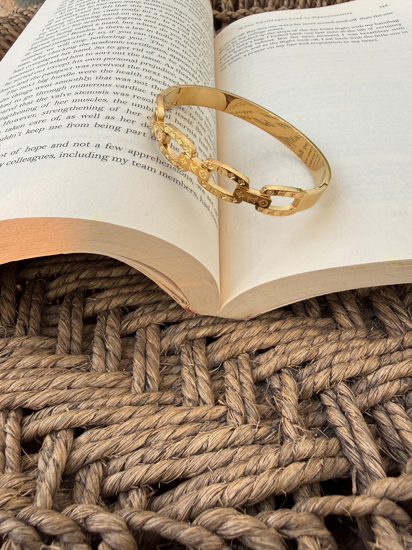 Louis Vuitton Monogram Link Bracelet