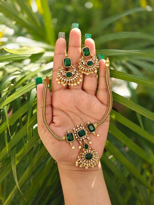 Vaidehi Green Stone Necklace
