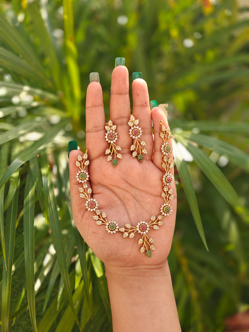 Floral Elegance Necklace