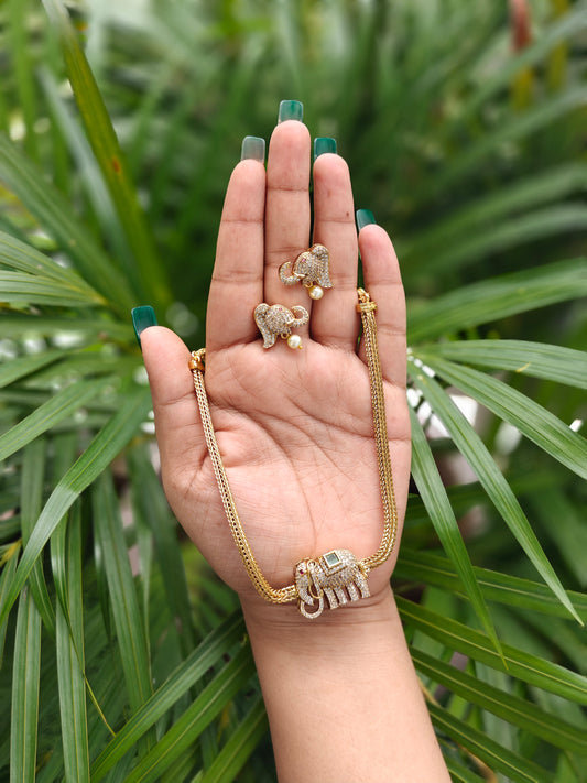 Royal Elephant Chocker