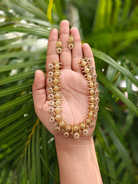 Floral Gold-Tone Necklace Set