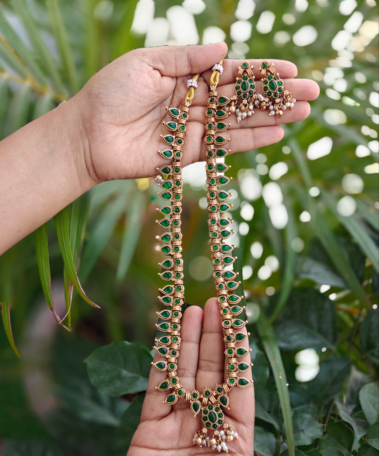 Antique Emerald Maanga Haaram