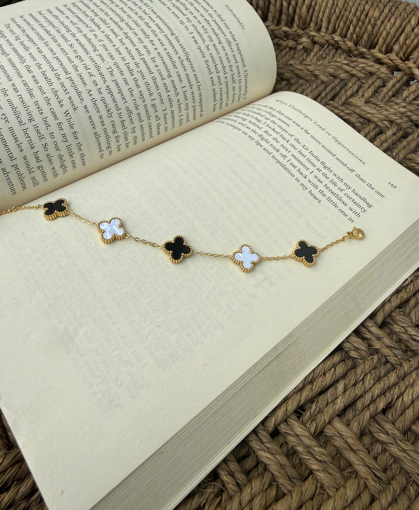 Lucky Clover Bracelet