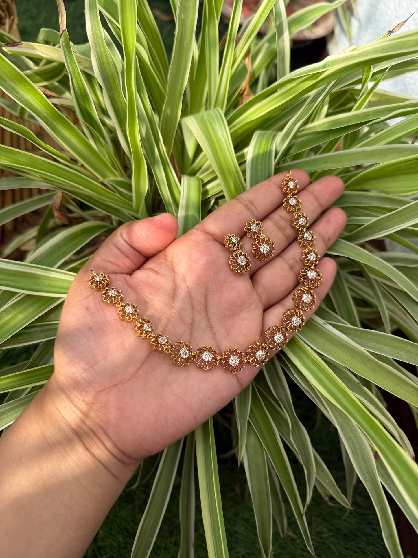 Blossom Stone Necklace Set